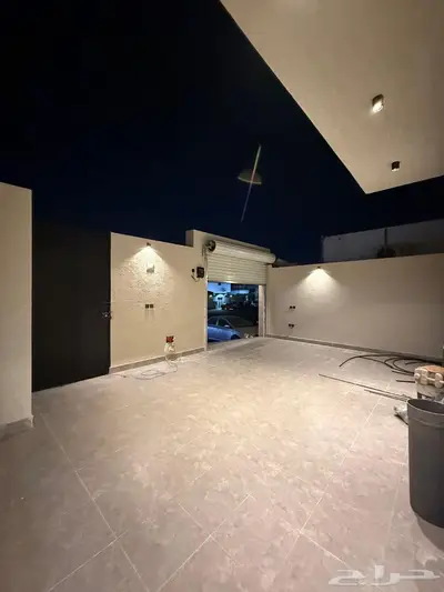 شقق تمليك تبوك حي اليرموك مكونه من ست غرف وصاله 3