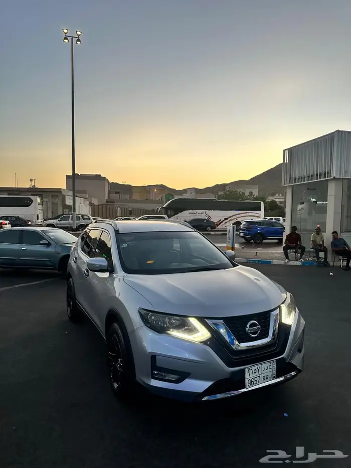 اكستريل x-trail نيسان 2015 1