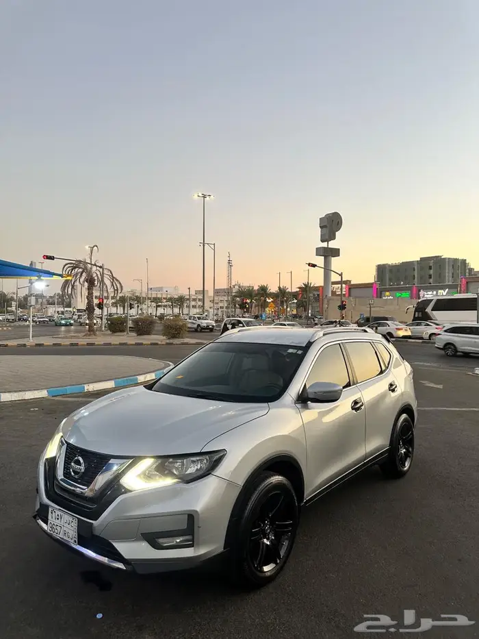 اكستريل x-trail نيسان 2015 0