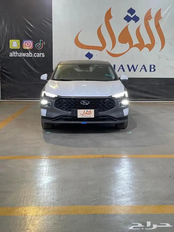 فورد تورس امبيانتي بنزين 2025 كاش - تقسيط لدى الثواب 3