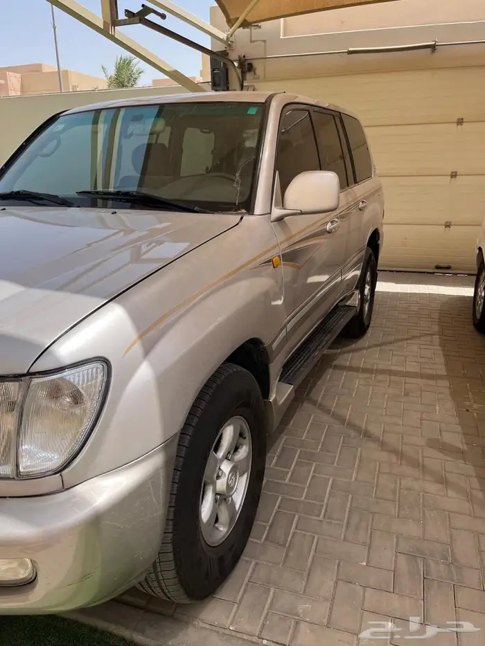 لاندكروزر فكسار 2001 فضي اتوماتيك لوحه مميزه 3
