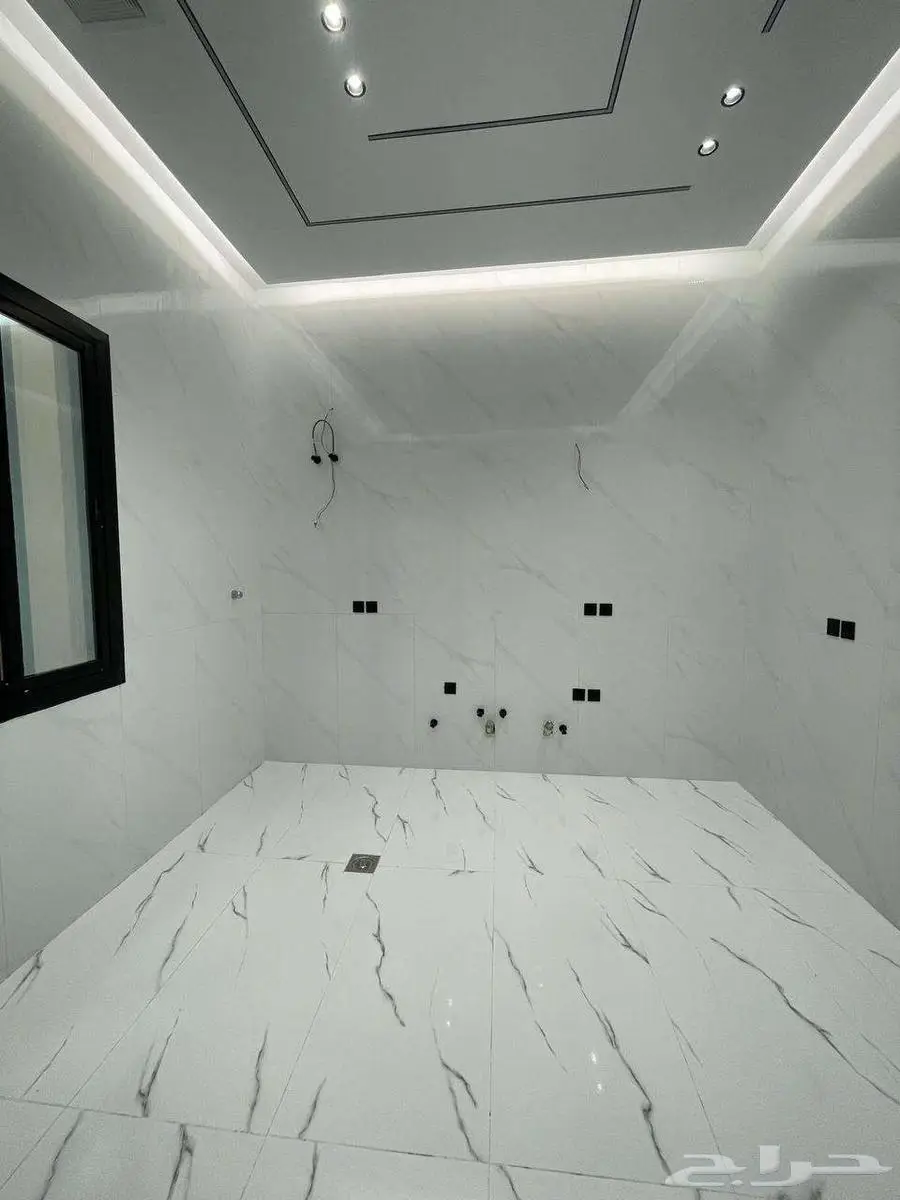 عمارة للبيع حمراء الاسد 2