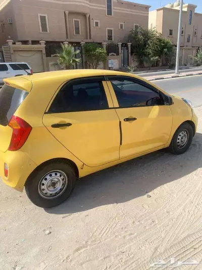 سياره كيا بيكانتو للبدل فقط 2015 الاحساء 2