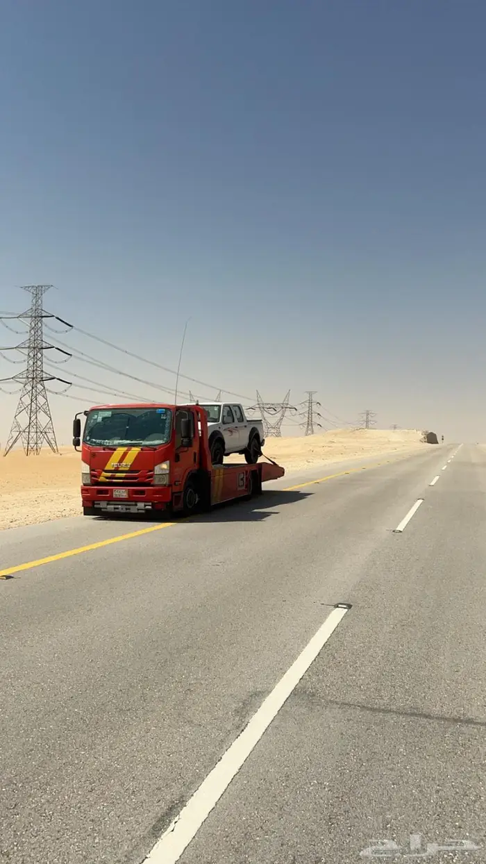 سطحة ابها خميس مشيط لنقل السيارات السليمه والمعطله 0