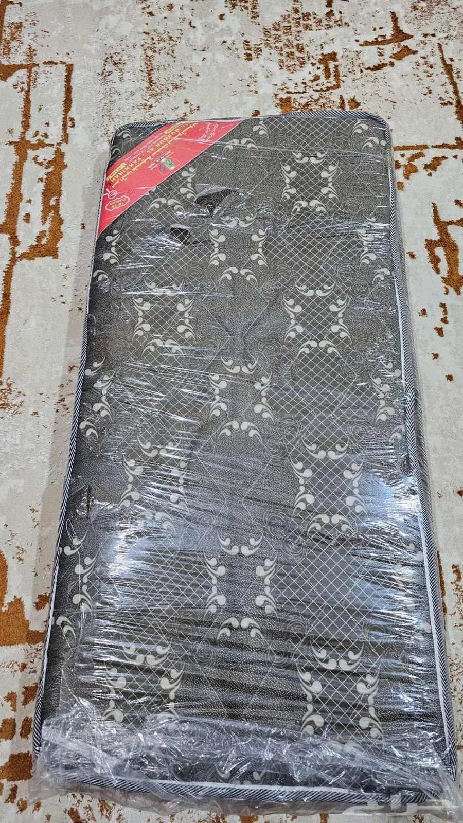 سرير اطفال 0