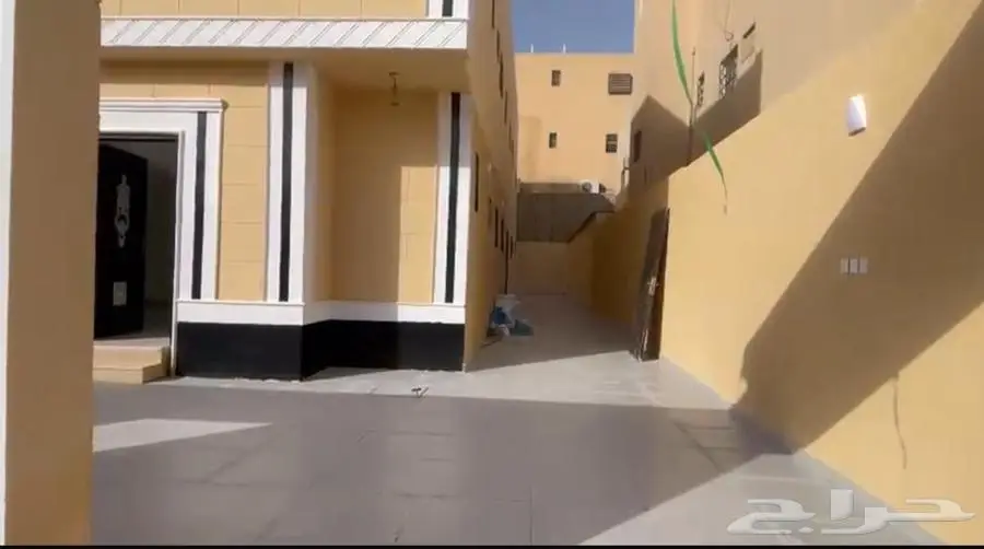 فيلا مساحة 400 متر للبيع بالدار البيضاء 0