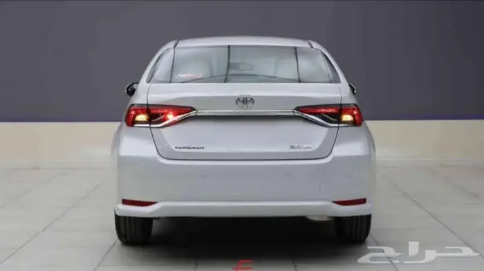 تويوتا كرولا مطوور XLl2.0 مطور بنزين 2025 5