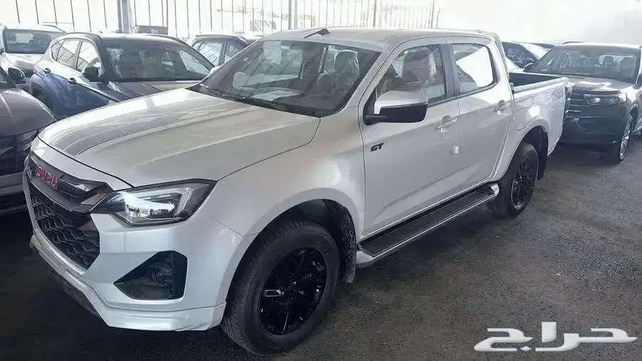 ايسوزو ديماكس GT فل كامل موديل 2025 كاش و أقساط 6