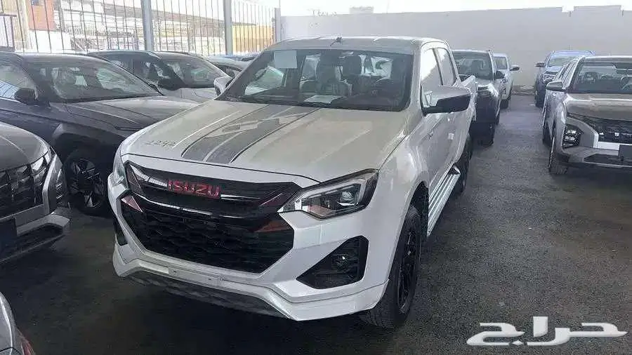 ايسوزو ديماكس GT فل كامل موديل 2025 كاش و أقساط 10