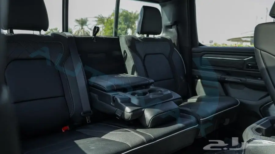 رام 1500 ليمتد 2025 CREW CAB SST H.O 3.0TT GCC 0Km 17