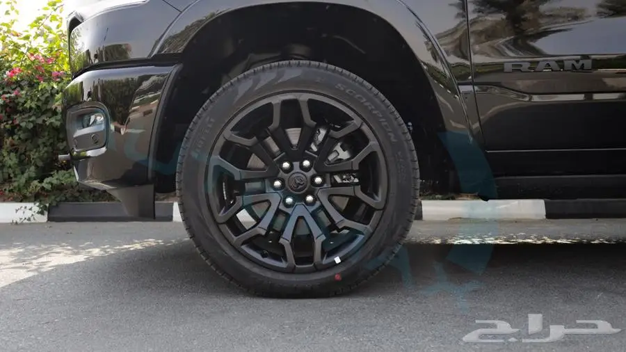 رام 1500 ليمتد 2025 CREW CAB SST H.O 3.0TT GCC 0Km 27