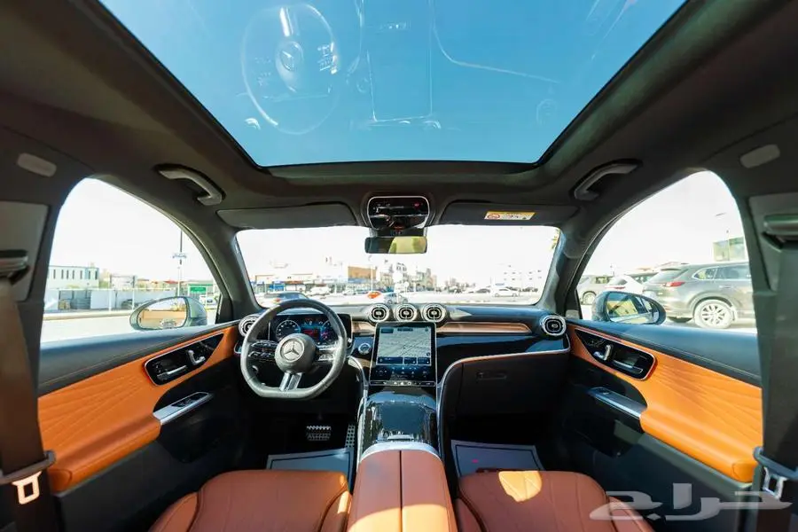 مرسيدس GLC 200 AMG KIT 2023 ذهبي خليجي 6