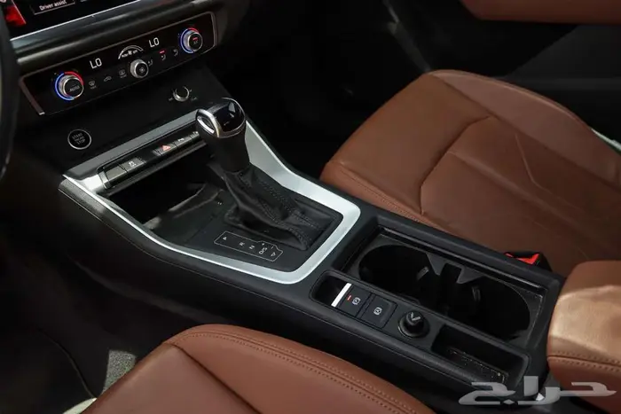 للبيع اودي Audi Q3 Black Edition موديل 2023 بحالة ممتازة 7