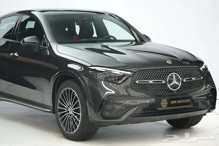 مرسيدس GLC 200 Coupe موديل 2025 أصفار خليجي رمادي غامق أحمر 2