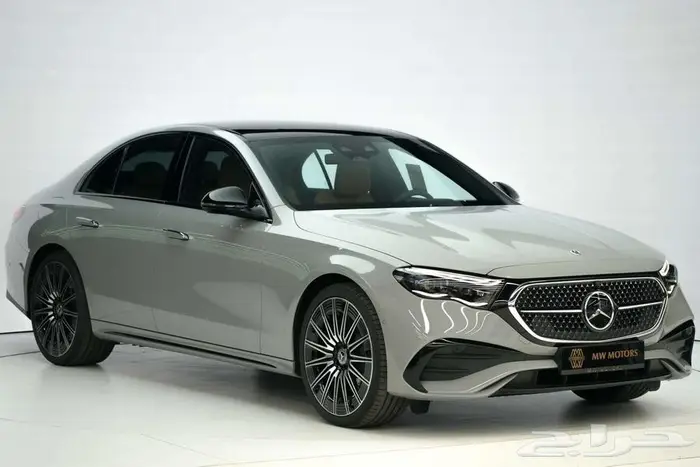 مرسيدس E 300 موديل 2025 أصفار خليجي رمادي ألبين بني تونكا 0