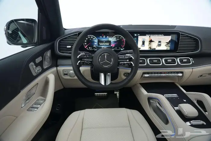 مرسيدس GLS 450 موديل 2025 أصفار خليجي أزرق أبيض 8