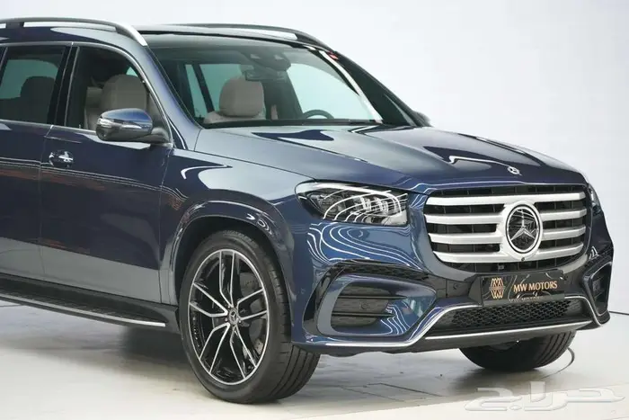 مرسيدس GLS 450 موديل 2025 أصفار خليجي أزرق أبيض 2