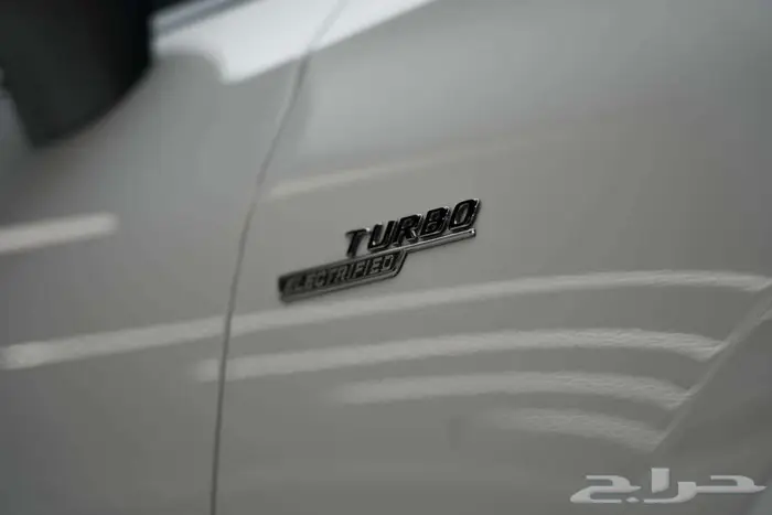 مرسيدس GLC 43 Coupe موديل 2025 أصفار خليجي رمادي ألبين أحمر 25