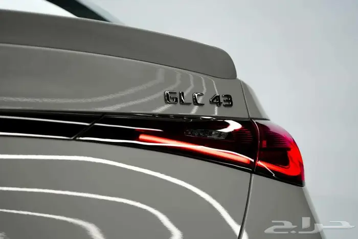 مرسيدس GLC 43 Coupe موديل 2025 أصفار خليجي رمادي ألبين أحمر 21