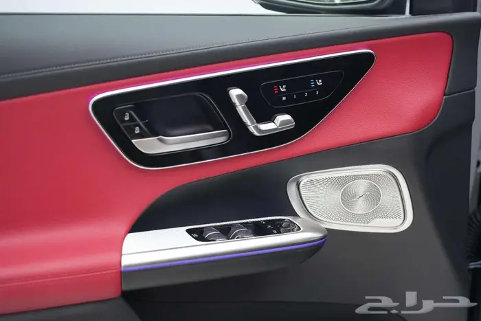 مرسيدس GLC 43 Coupe موديل 2025 أصفار خليجي رمادي ألبين أحمر 13