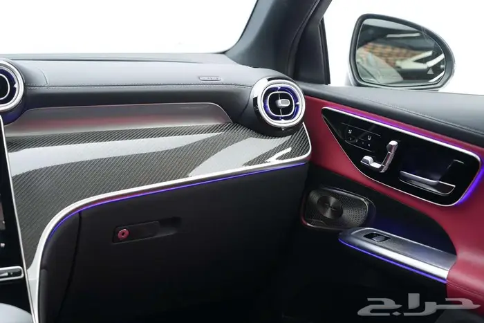 مرسيدس GLC 43 Coupe موديل 2025 أصفار خليجي رمادي ألبين أحمر 11