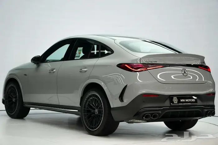 مرسيدس GLC 43 Coupe موديل 2025 أصفار خليجي رمادي ألبين أحمر 3