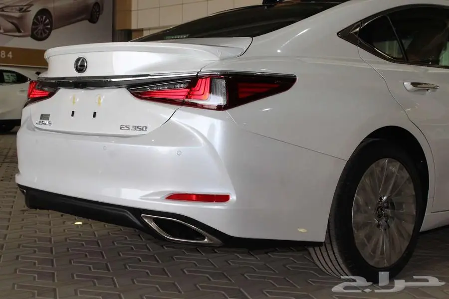 لكزس - ES350 CC - بريمي - 2025 9