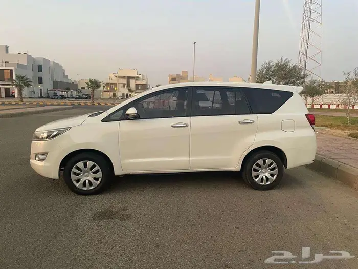 انوفا 2019 استاندر 4