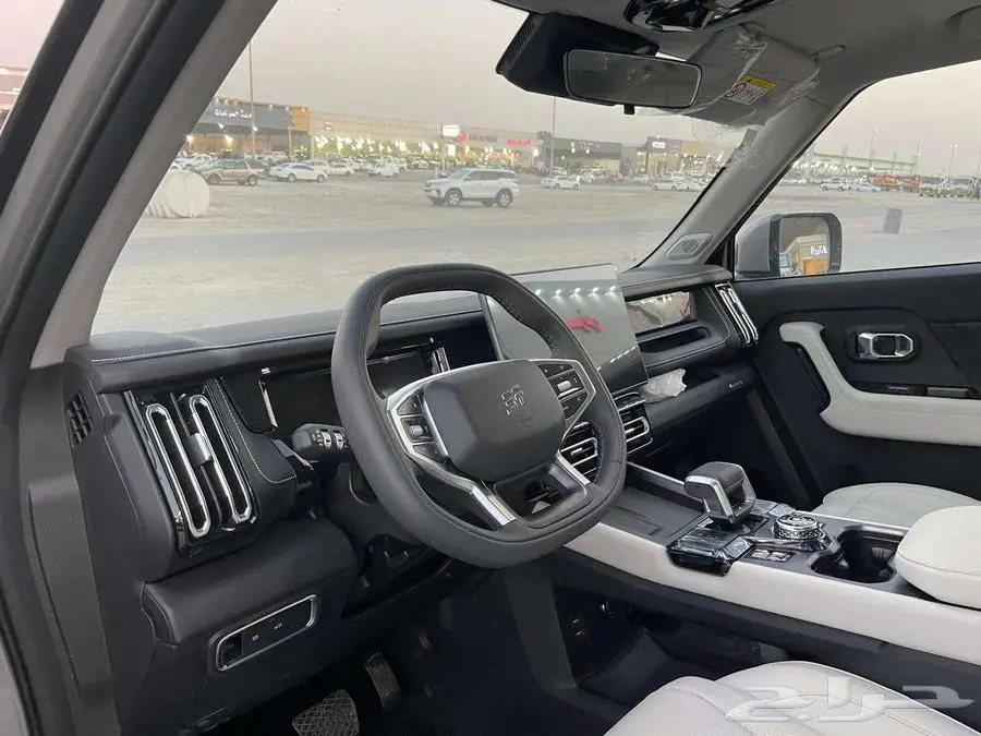 جيتور T1 لاكجري 2025 6