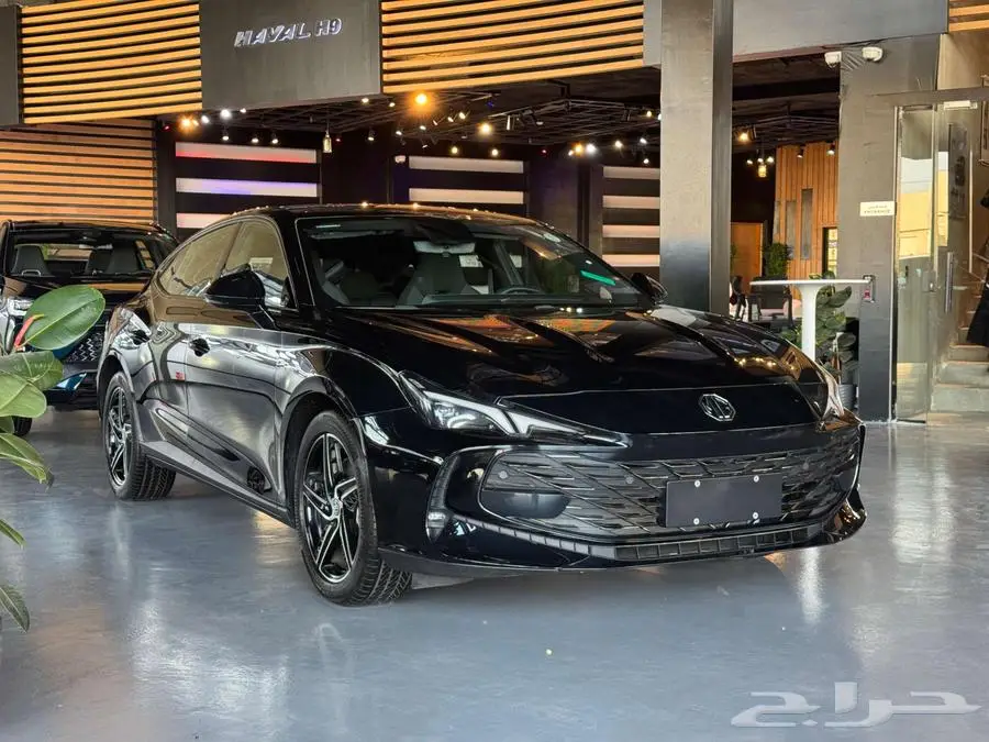 ام جي mg7 ستاندر 2025 1