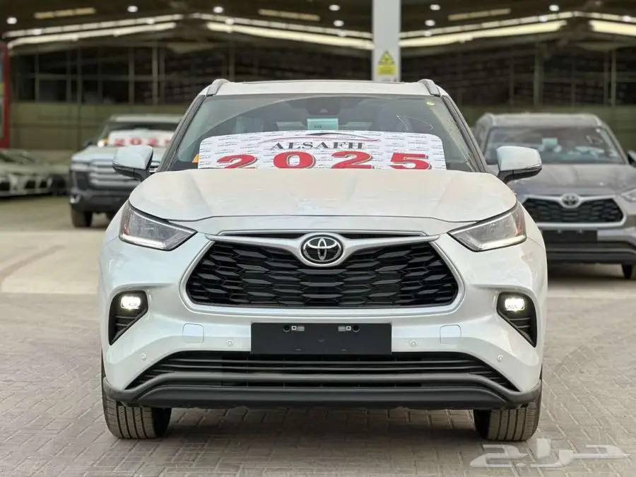تويوتا هايلاندر GLE 2025 0