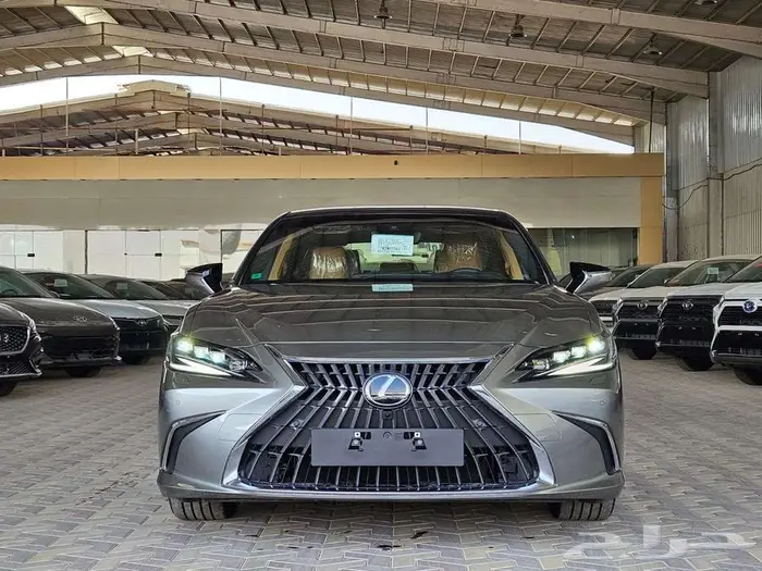 لكزس ES350 كويتيDD موديل 2025 تقسيط وكاش 3