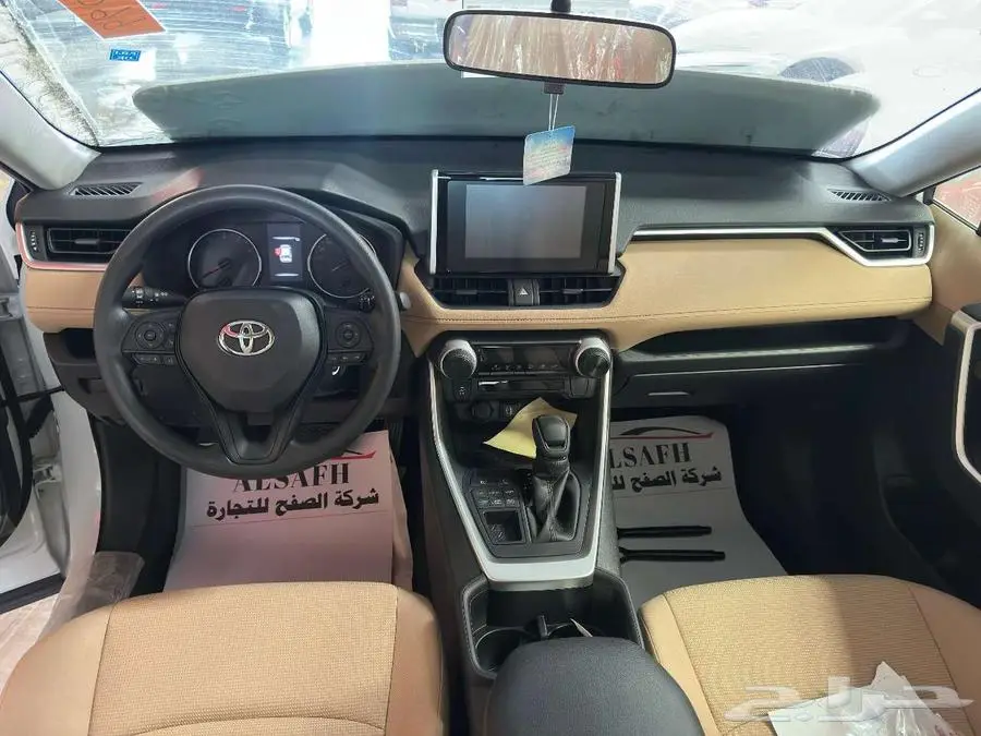 تويوتا راف فور LE 4X4 ستاندرد موديل 2025 3