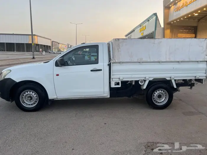 ايسوزو ديماكس 2021 نظيف جدا للبيع 2