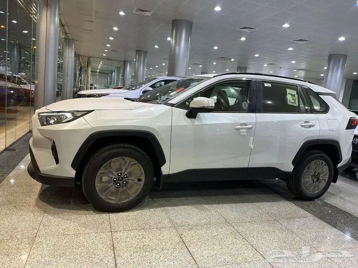 تويوتا راف فور اكس ال اي بنزين 2025 ( متوفر الوان ) 5