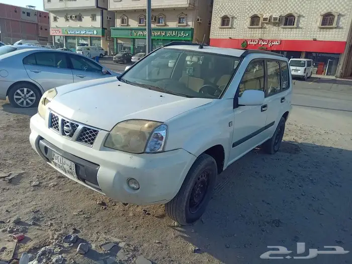 نيسان اكستريل 2010 11