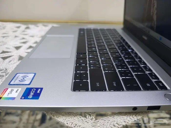 لابتوب لاب توب هواوي معالج i7 رامات 16 6