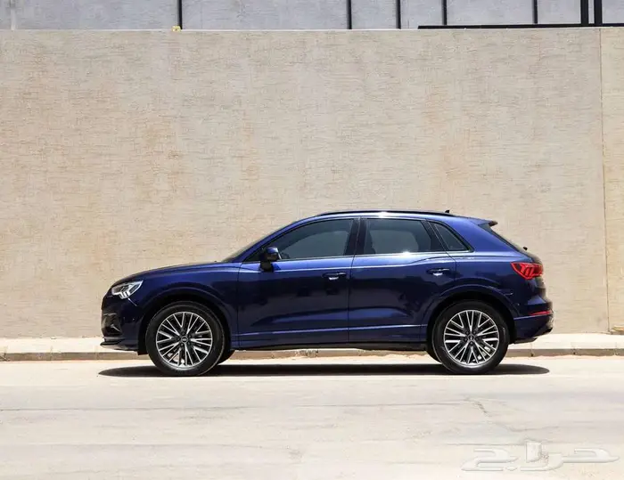 للبيع اودي Audi Q3 Black Edition موديل 2023 بحالة ممتازة 6