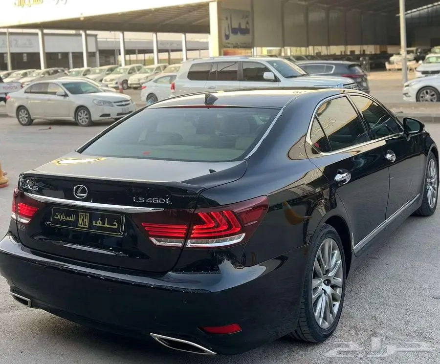 لكزس LS460 موديل 2014 - معرض خلف للسيارات 6
