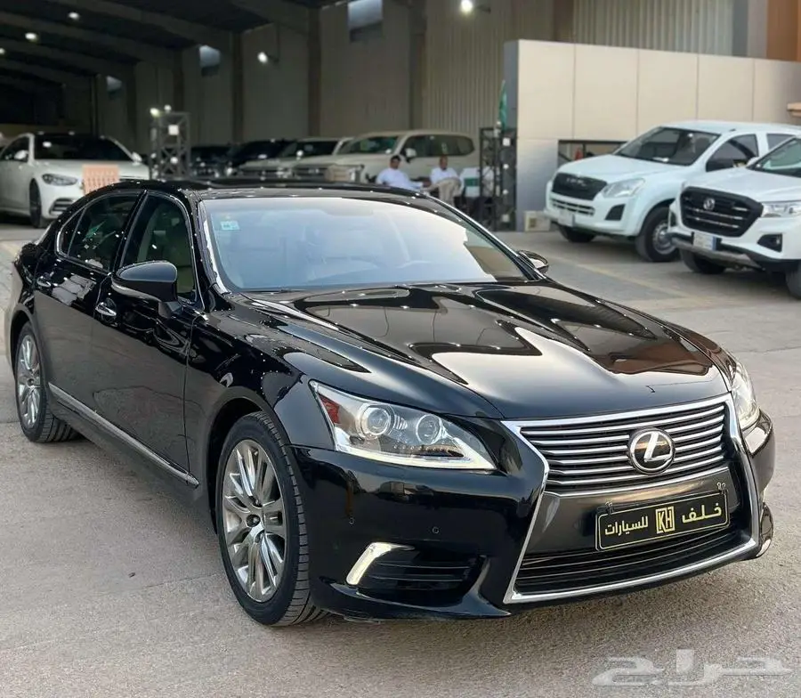 لكزس LS460 موديل 2014 - معرض خلف للسيارات 2