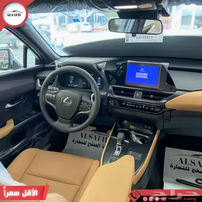 لكزس UX 300 AH موديل 2024 الاقل سعرأ 4