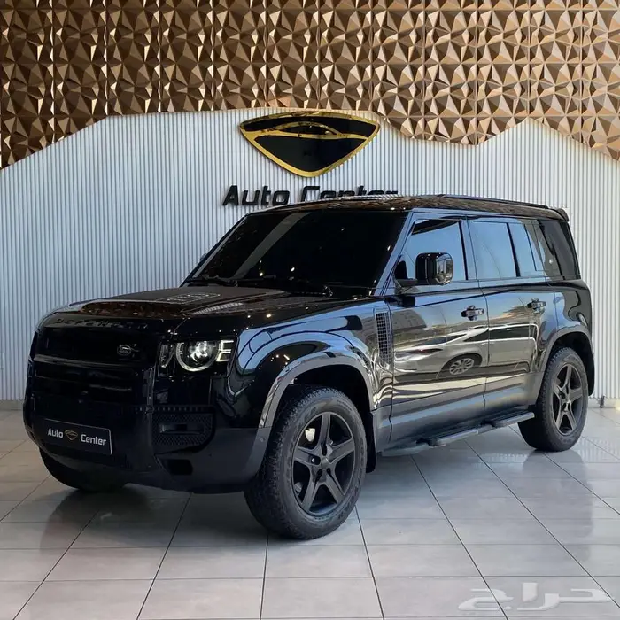 LAND ROVER DEFENDER 110 P300 SE 2024 BLACK 1