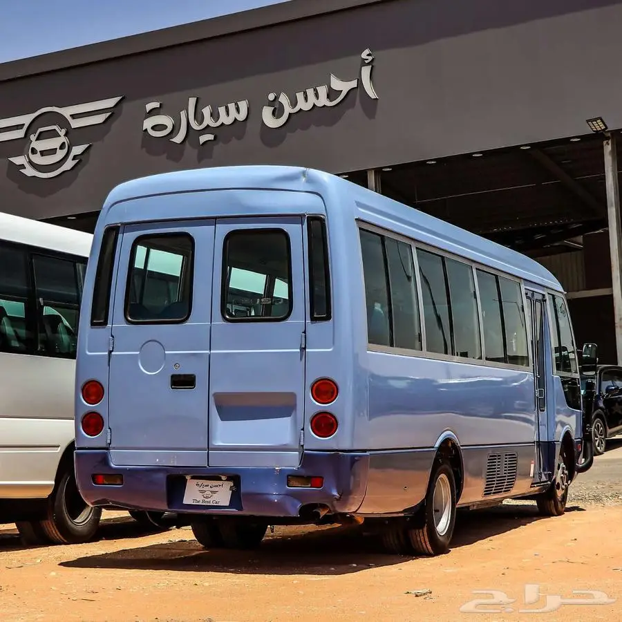 باص متسوبيشي روزا 30 راكب 3