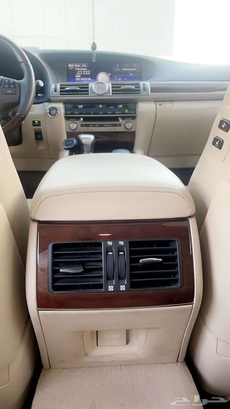 لكزس LS460 شورت 2015 40