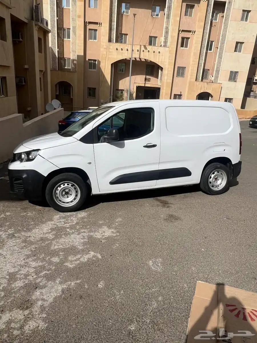 سيارة بيجو بارتنر 3