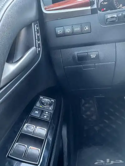 لكزس LX570 2020 12