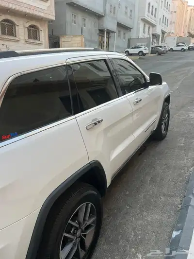 جيب شيروكي 3