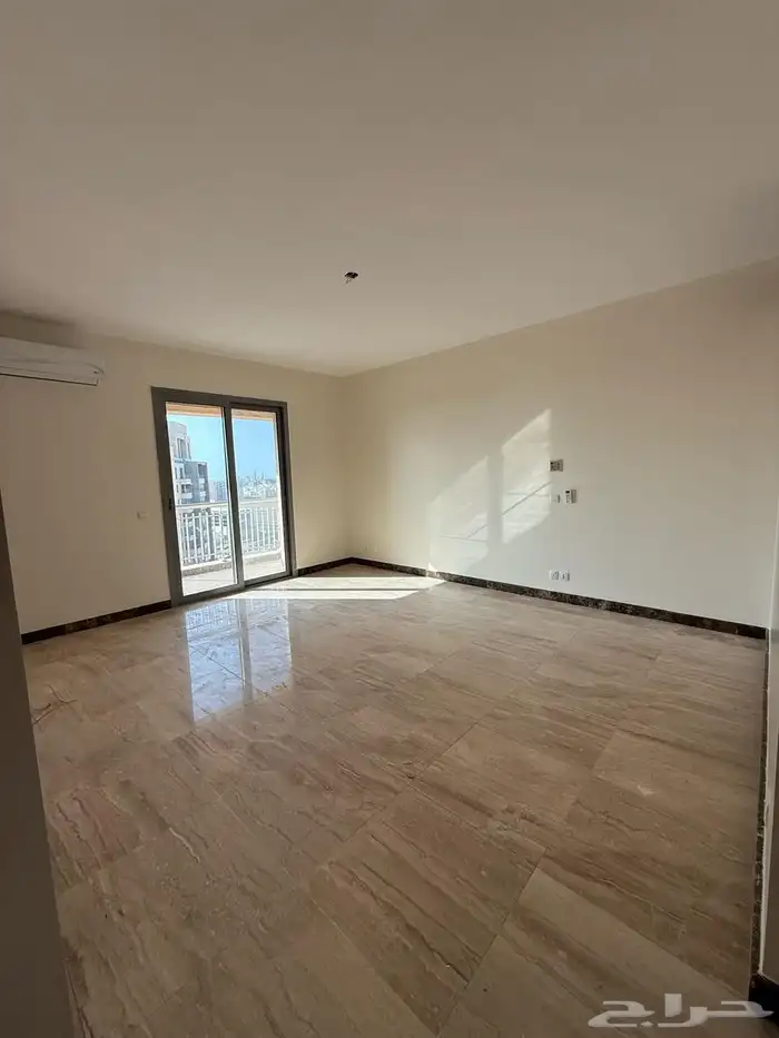 شقة فاخرة للبيع في اعمار - ابراج الهلال 1 برج B إعمار جدة 4