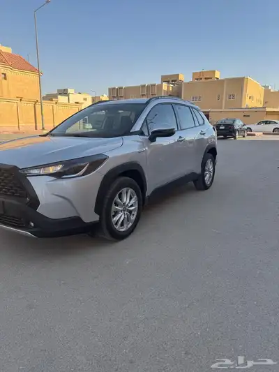 تويوتا كورلا كروس هايبرد 2023 0