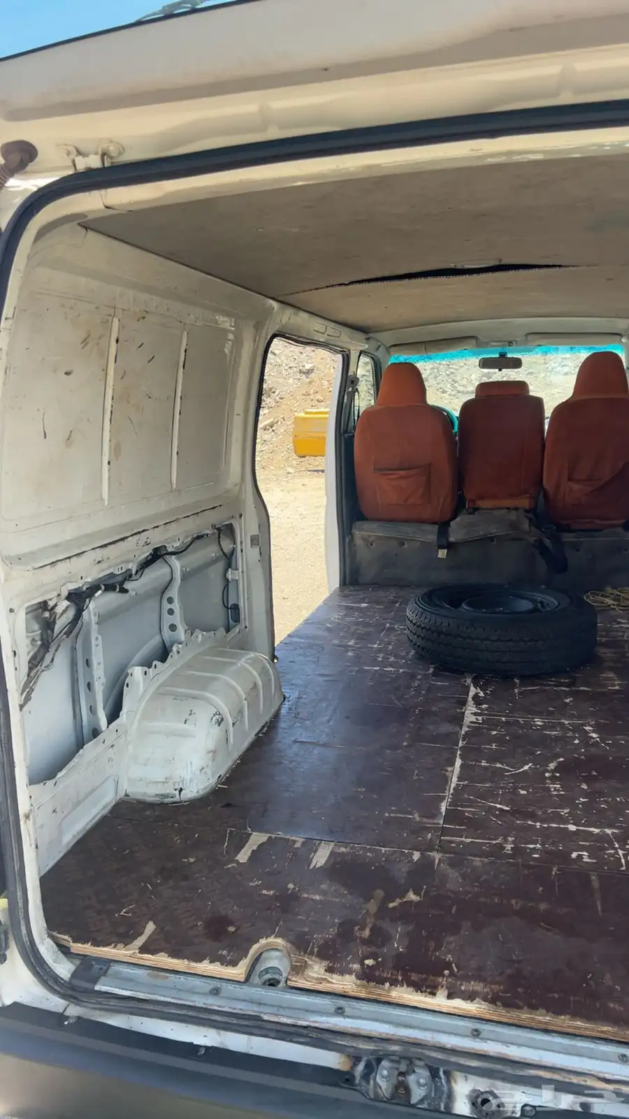 Toyota Hiace Bus 10